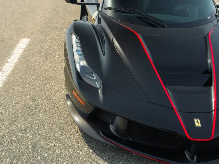 2017 Ferrari LaFerrari Aperta - Image 21 of 31