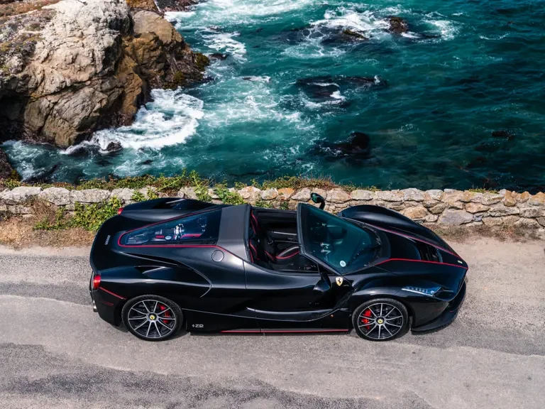 2017 Ferrari LaFerrari Aperta - Image 12 of 24