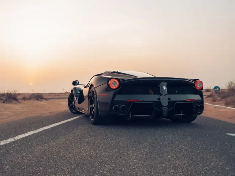 2017 Ferrari LaFerrari Aperta - Image 13 of 31