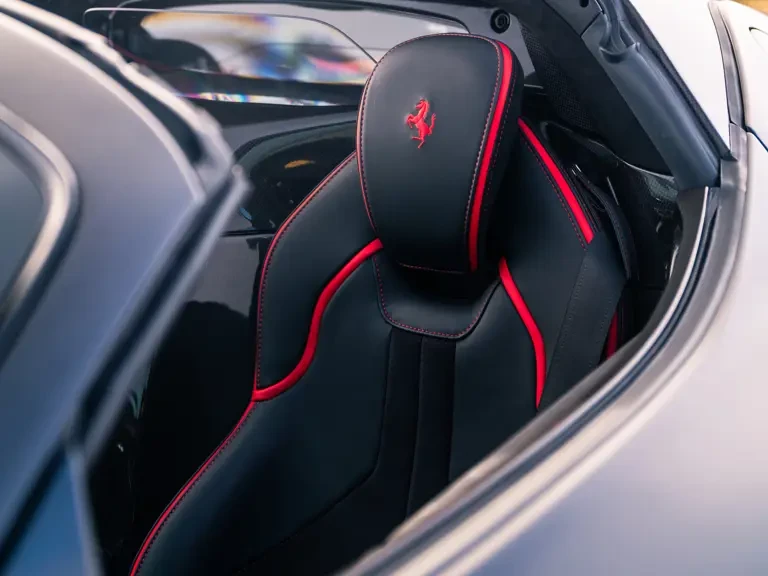 2017 Ferrari LaFerrari Aperta - Image 14 of 24