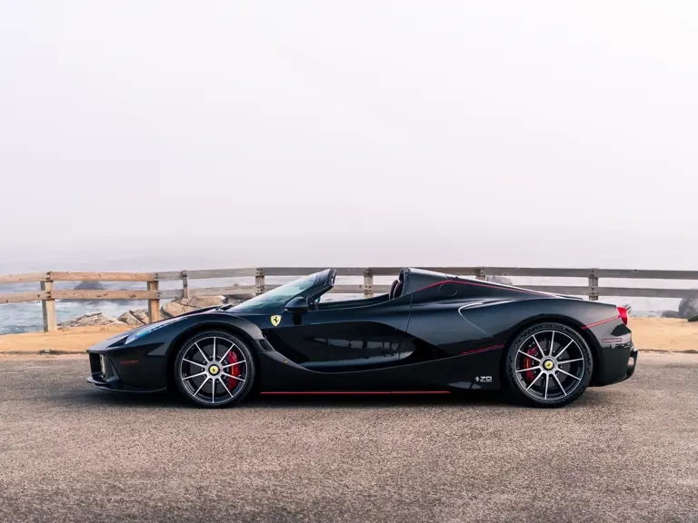2017 Ferrari LaFerrari Aperta - Image 6 of 24
