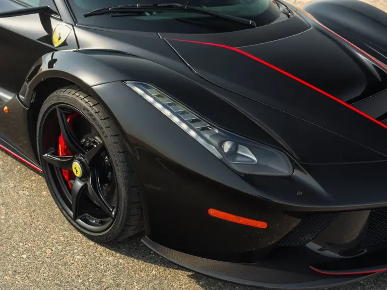 2017 Ferrari LaFerrari Aperta - Image 23 of 31
