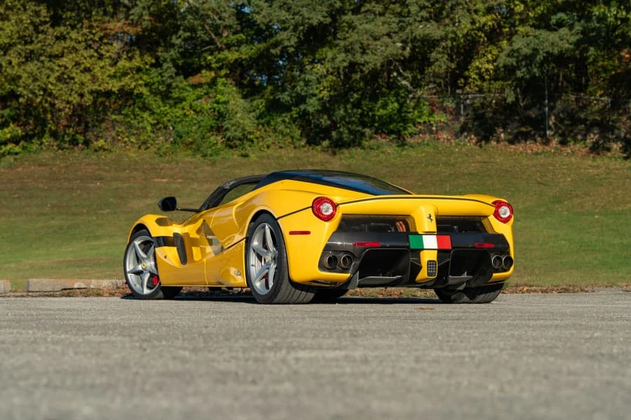 2017 Ferrari LaFerrari Aperta - Image 29 of 31