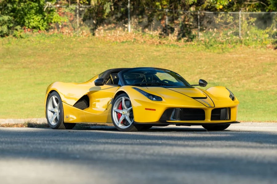 2017 Ferrari LaFerrari Aperta - Image 6 of 31