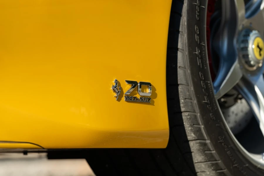 2017 Ferrari LaFerrari Aperta - Image 11 of 31