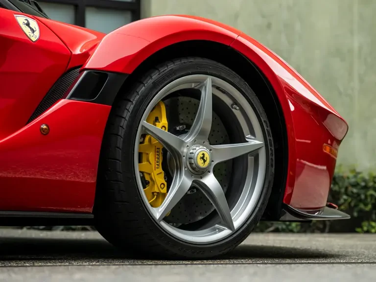 2017 Ferrari LaFerrari Aperta - Image 17 of 31