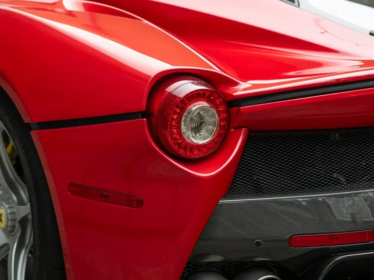 2017 Ferrari LaFerrari Aperta - Image 22 of 31