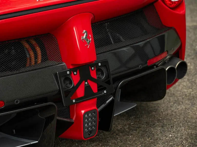 2017 Ferrari LaFerrari Aperta - Image 20 of 31