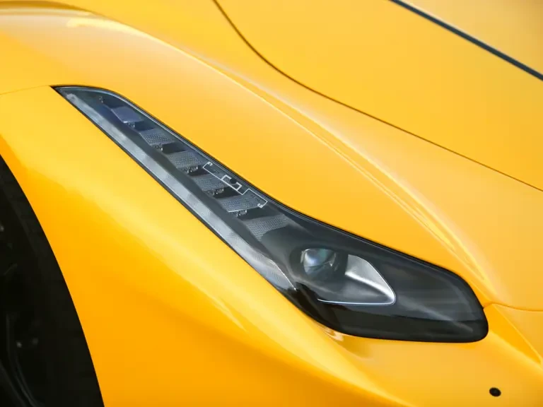 2017 Ferrari LaFerrari Aperta - Image 18 of 31