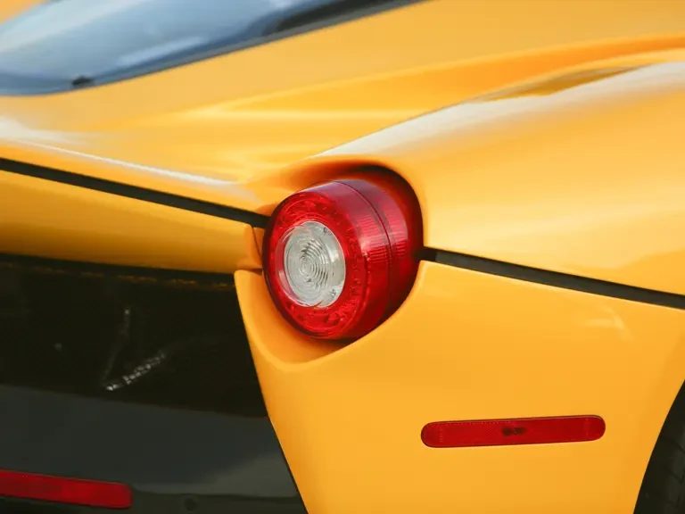 2017 Ferrari LaFerrari Aperta - Image 13 of 31