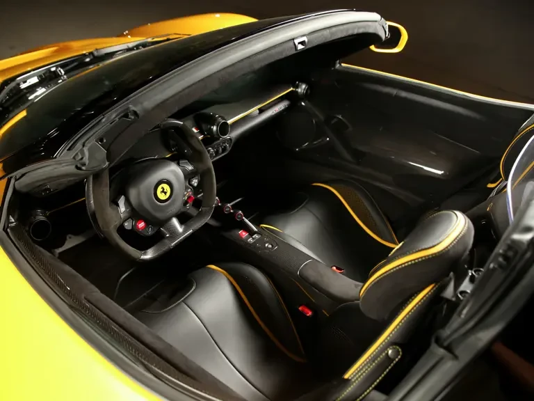 2017 Ferrari LaFerrari Aperta - Image 5 of 31