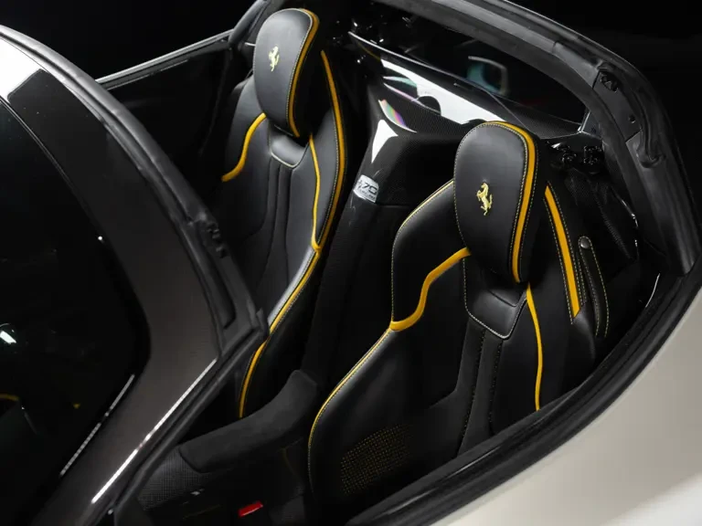 2017 Ferrari LaFerrari Aperta - Image 14 of 30