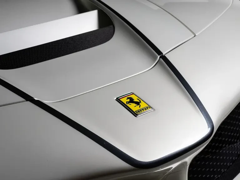 2017 Ferrari LaFerrari Aperta - Image 7 of 30