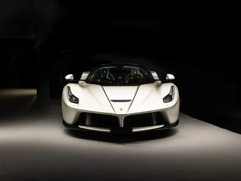 2017 Ferrari LaFerrari Aperta - Image 8 of 30