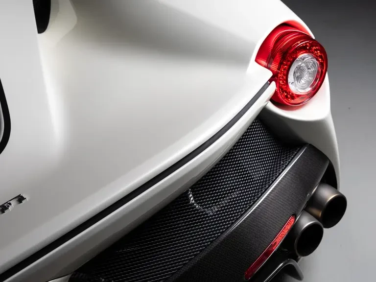 2017 Ferrari LaFerrari Aperta - Image 20 of 30