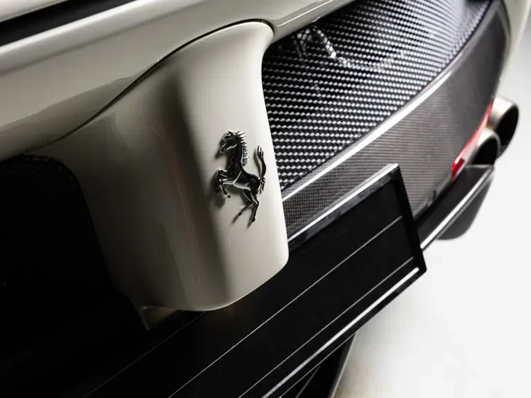 2017 Ferrari LaFerrari Aperta - Image 25 of 30