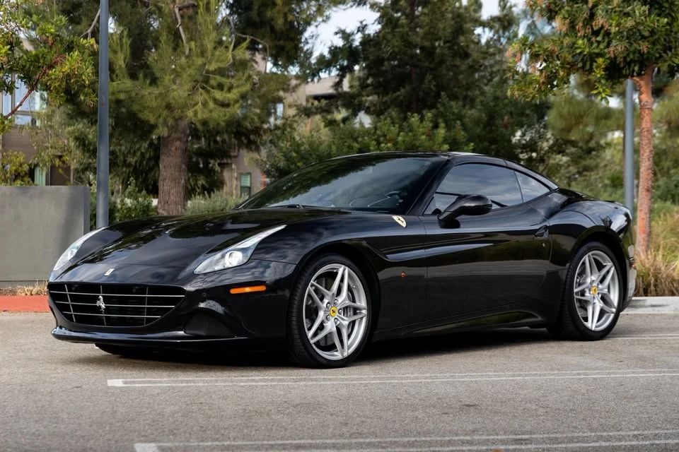 2017 Ferrari California T - Image 3 of 20