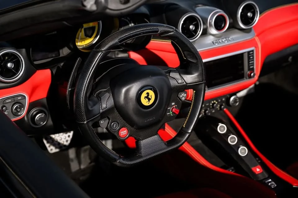 2017 Ferrari California T - Image 17 of 20