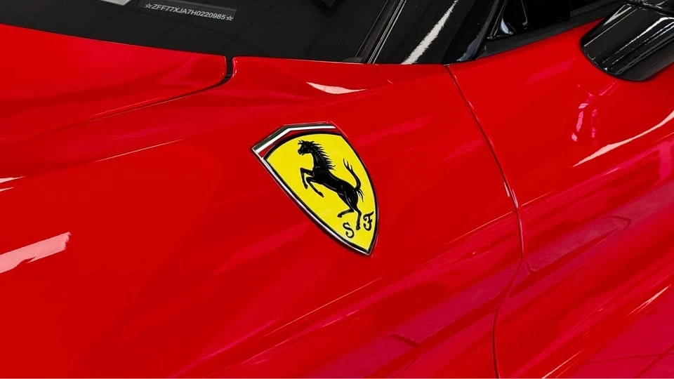 2017 Ferrari California T - Image 7 of 20