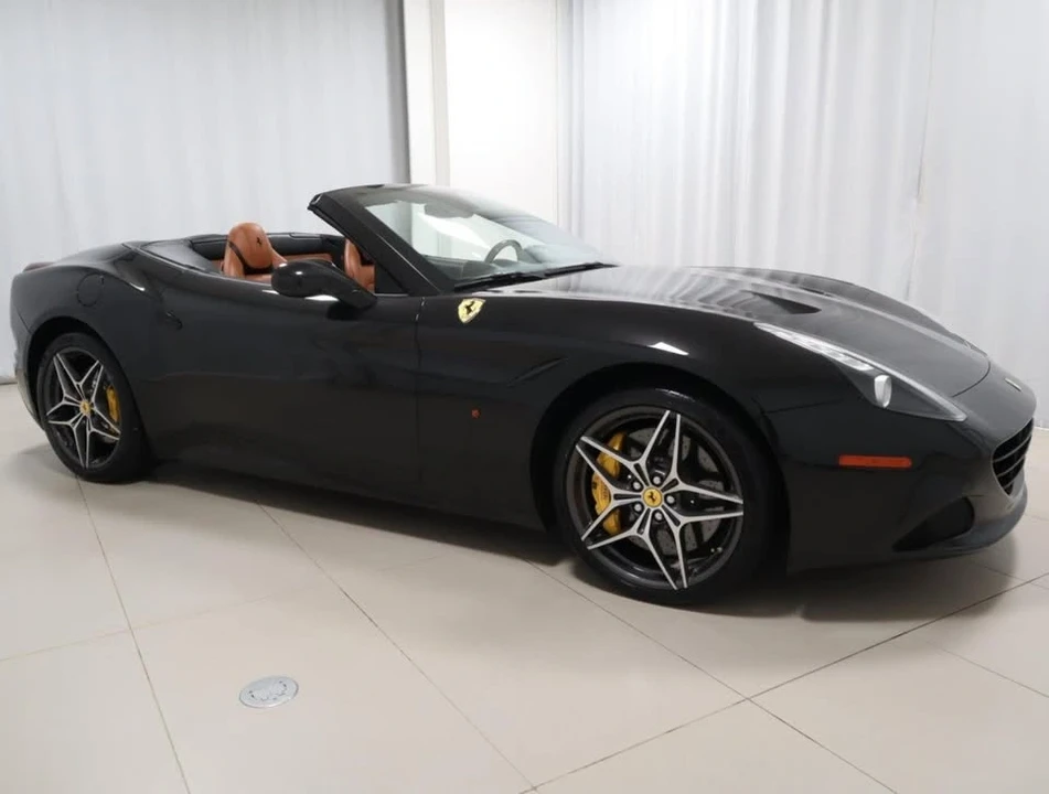 2017 Ferrari California T - Image 6 of 19