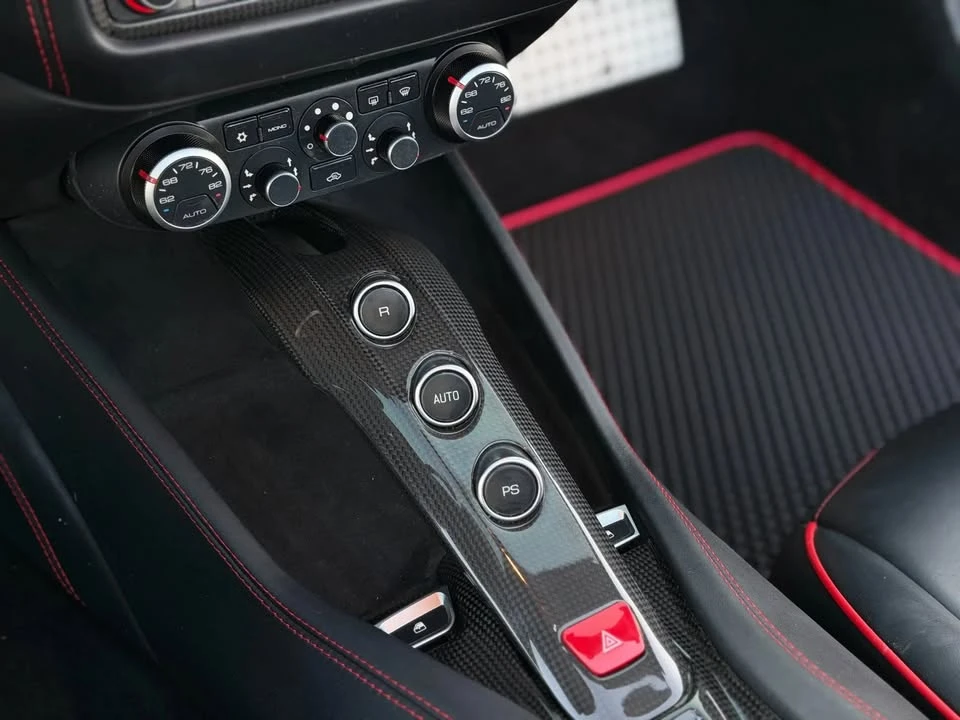 2017 Ferrari California T - Image 17 of 20