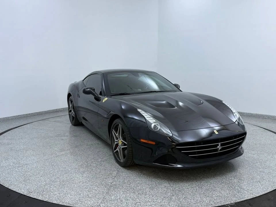 2017 Ferrari California T - Image 8 of 20