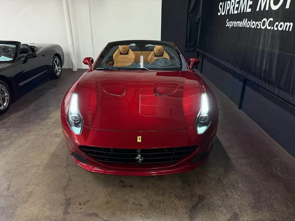 2017 Ferrari California T - Image 2 of 6