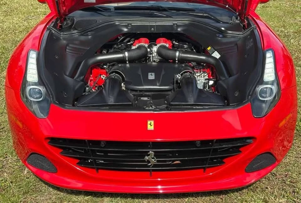 2017 Ferrari California T - Image 18 of 20