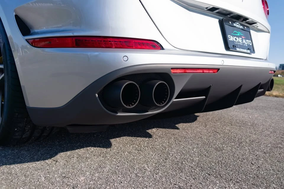 2017 Ferrari California T - Image 19 of 20