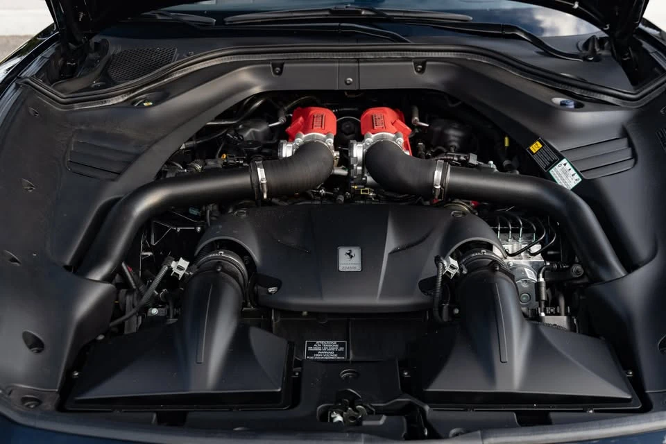 2017 Ferrari California T - Image 12 of 19