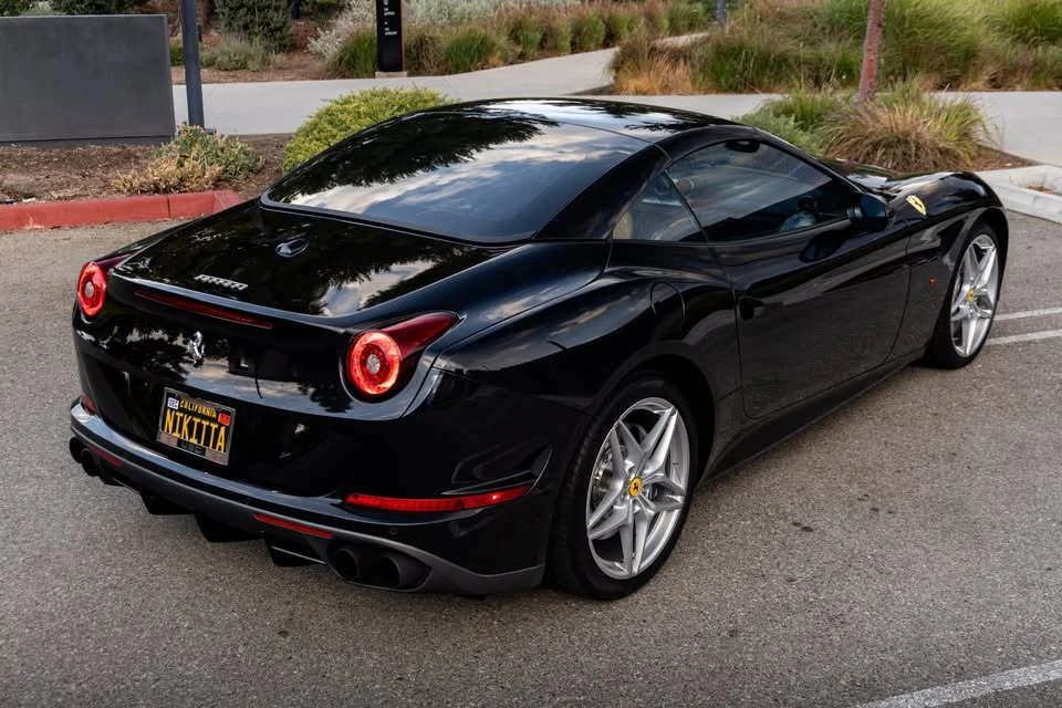 2017 Ferrari California T - Image 20 of 20