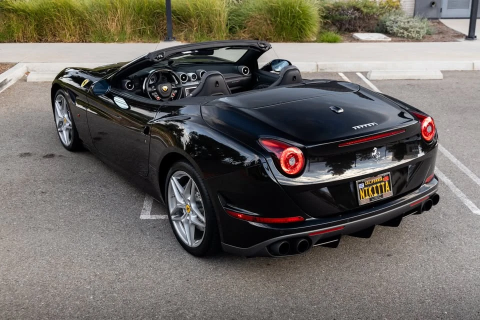 2017 Ferrari California T - Image 15 of 20