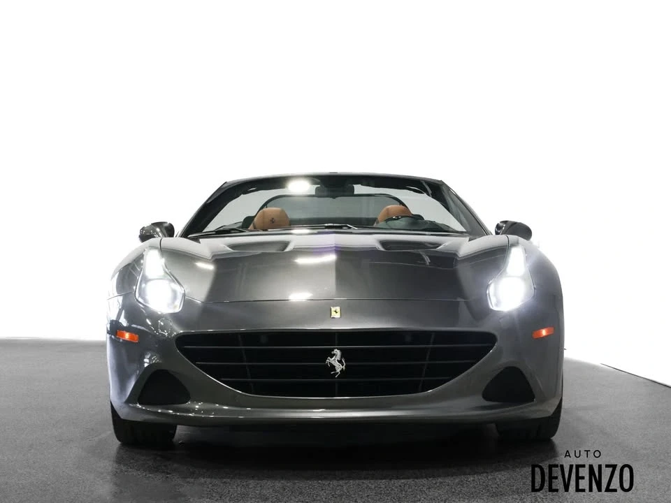 2017 Ferrari California T - Image 9 of 20
