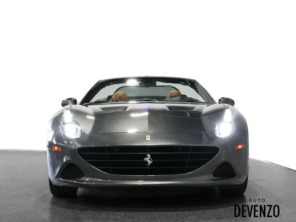 2017 Ferrari California T - Image 9 of 20