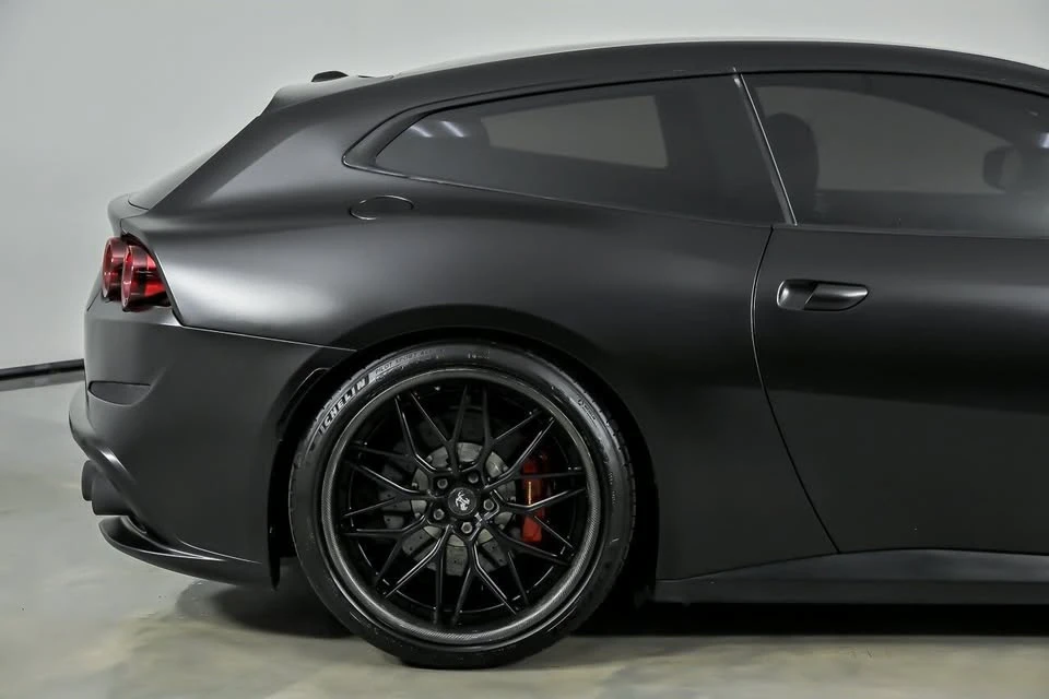 2017 Ferrari GTC4Lusso - Image 13 of 20