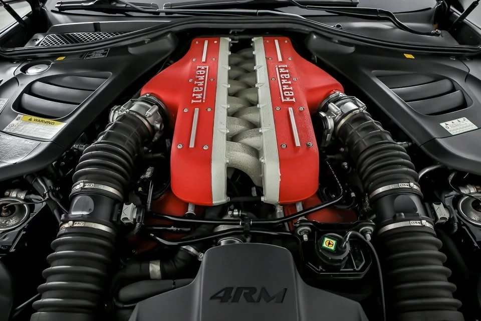 2017 Ferrari GTC4Lusso - Image 18 of 20