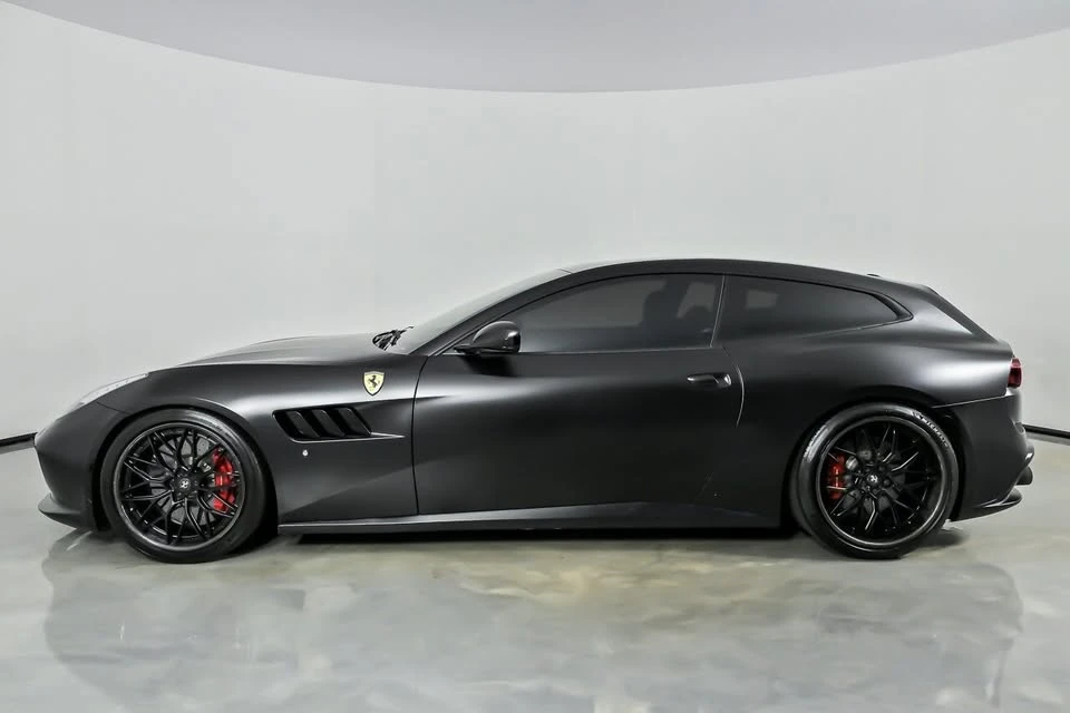 2017 Ferrari GTC4Lusso - Image 8 of 20