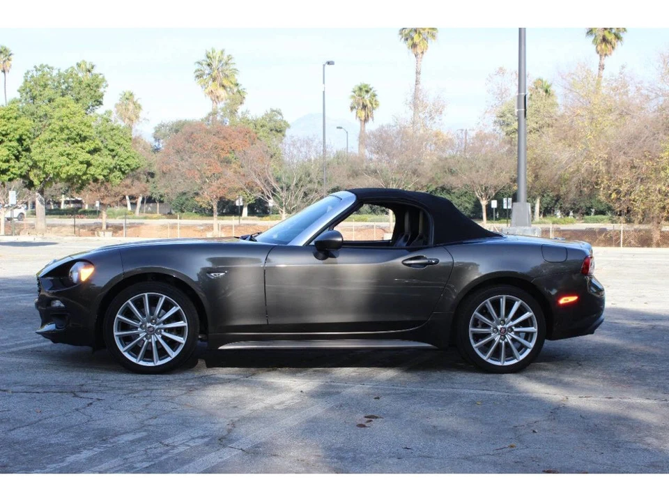 2017 Fiat 124 - Image 5 of 31