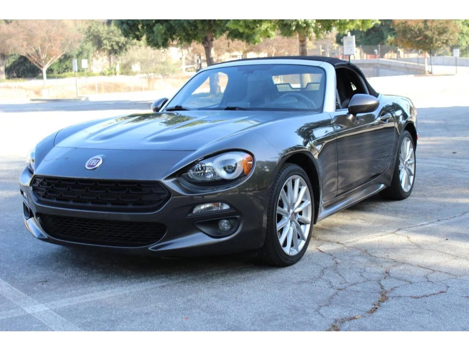 2017 Fiat 124 - Image 3 of 31