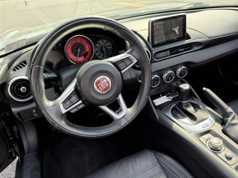 2017 Fiat 124 Spider - Image 10 of 20