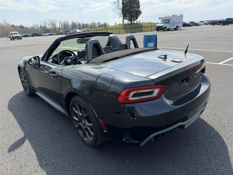2017 Fiat 124 Spider - Image 8 of 20