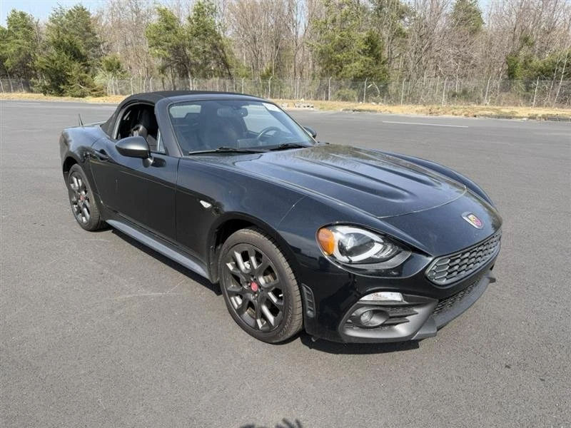 2017 Fiat 124 Spider - Image 19 of 20