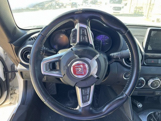 2017 Fiat 124 Spider - Image 9 of 20