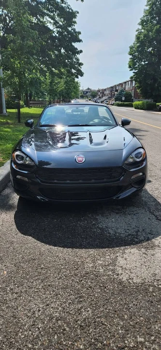 2017 Fiat 124 Spider - Image 10 of 10