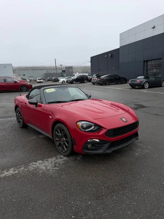 2017 Fiat 124 Spider - Image 2 of 7