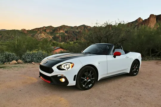 2017 Fiat 124 Spider Abarth