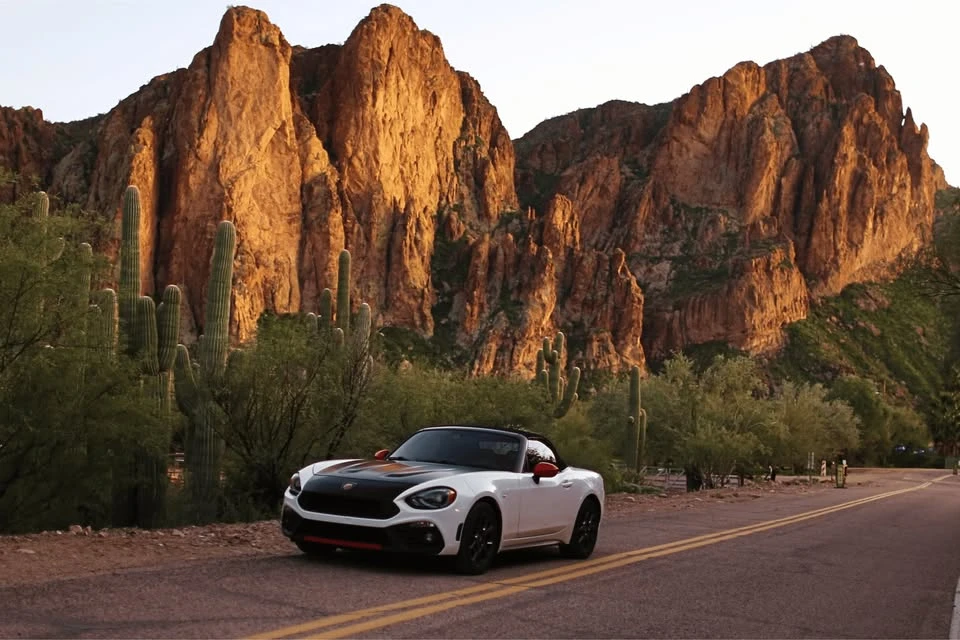 2017 Fiat 124 Spider - Image 4 of 18