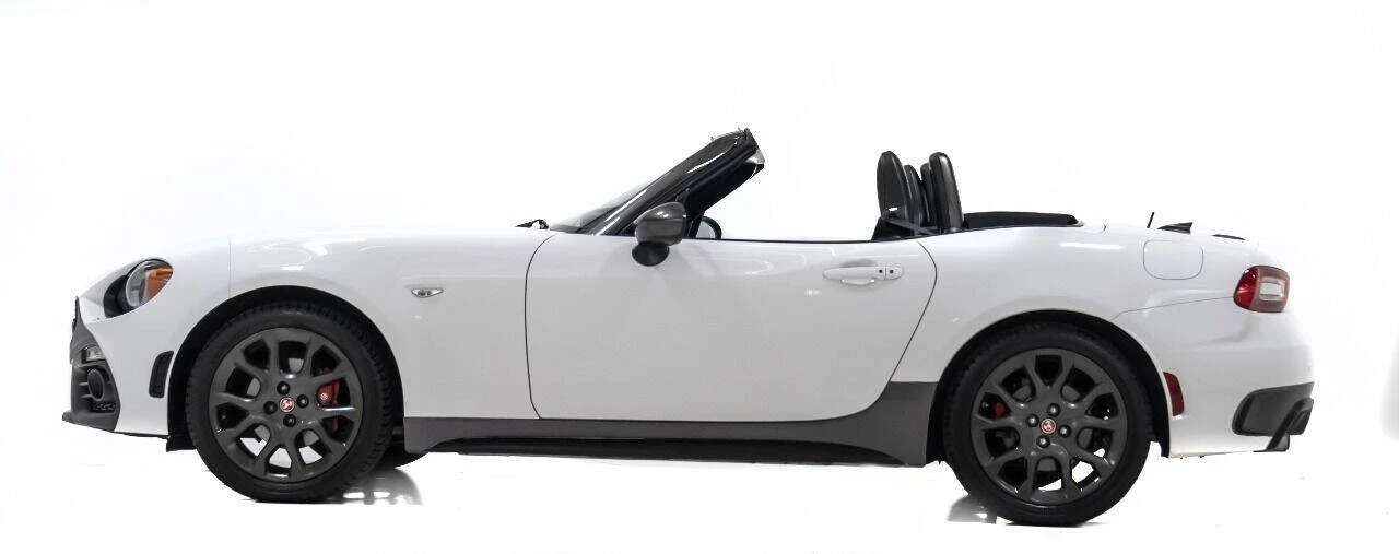 2017 Fiat 124 Spider - Image 6 of 12