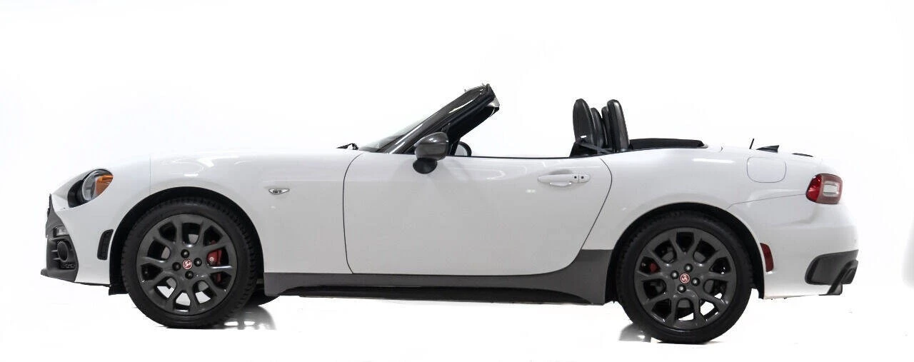 2017 Fiat 124 Spider - Image 6 of 12