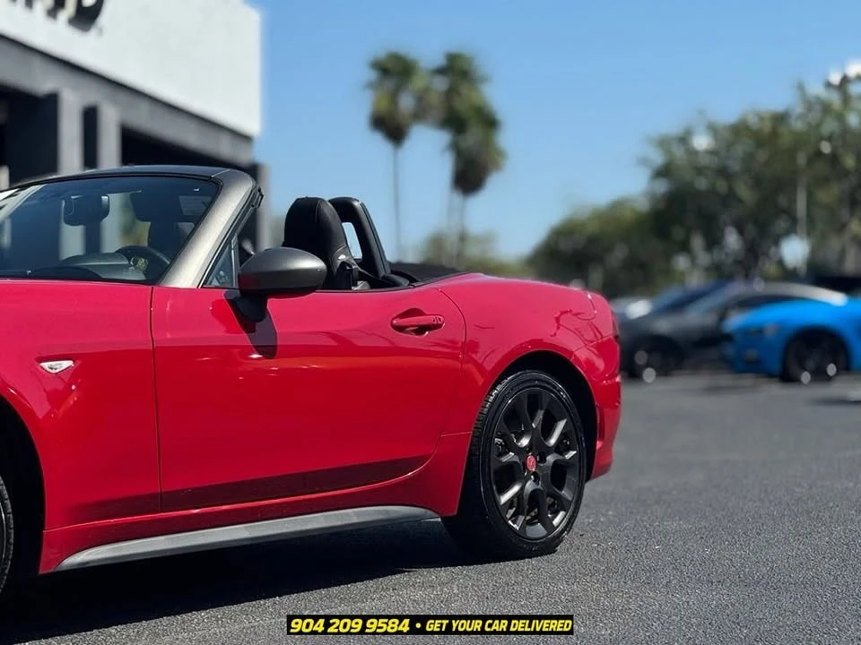 2017 Fiat 124 Spider - Image 4 of 5